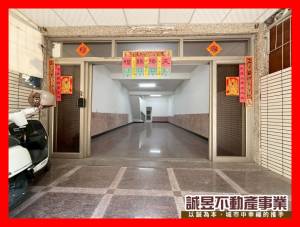 誠昱/海佃商圈大地坪透天