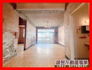 誠昱/前鎮修文街待整修三.